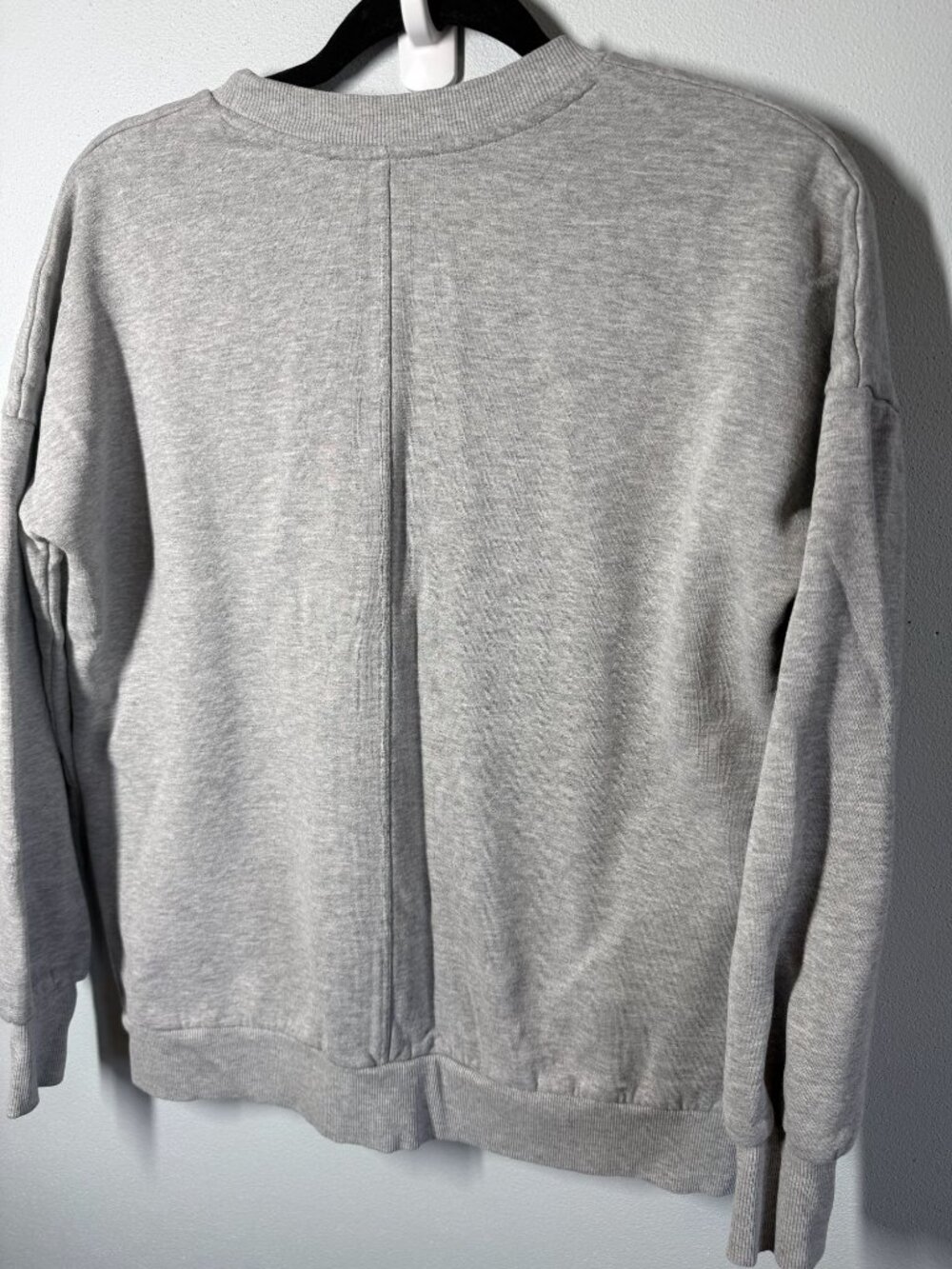 Zenana Womens Small Gray Sweatshirt Crewneck Pullover Cozy Pockets Lounge Casual - Picture 2 of 12